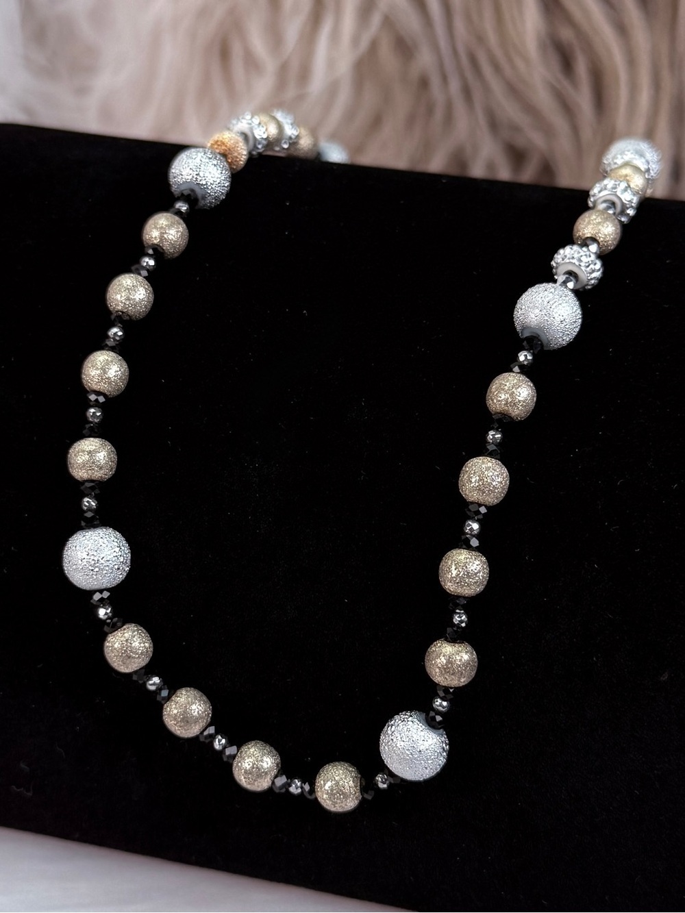 Vintage Two Tone Stardust Bead Magnetic Clasp Statement Necklace Silver Gold